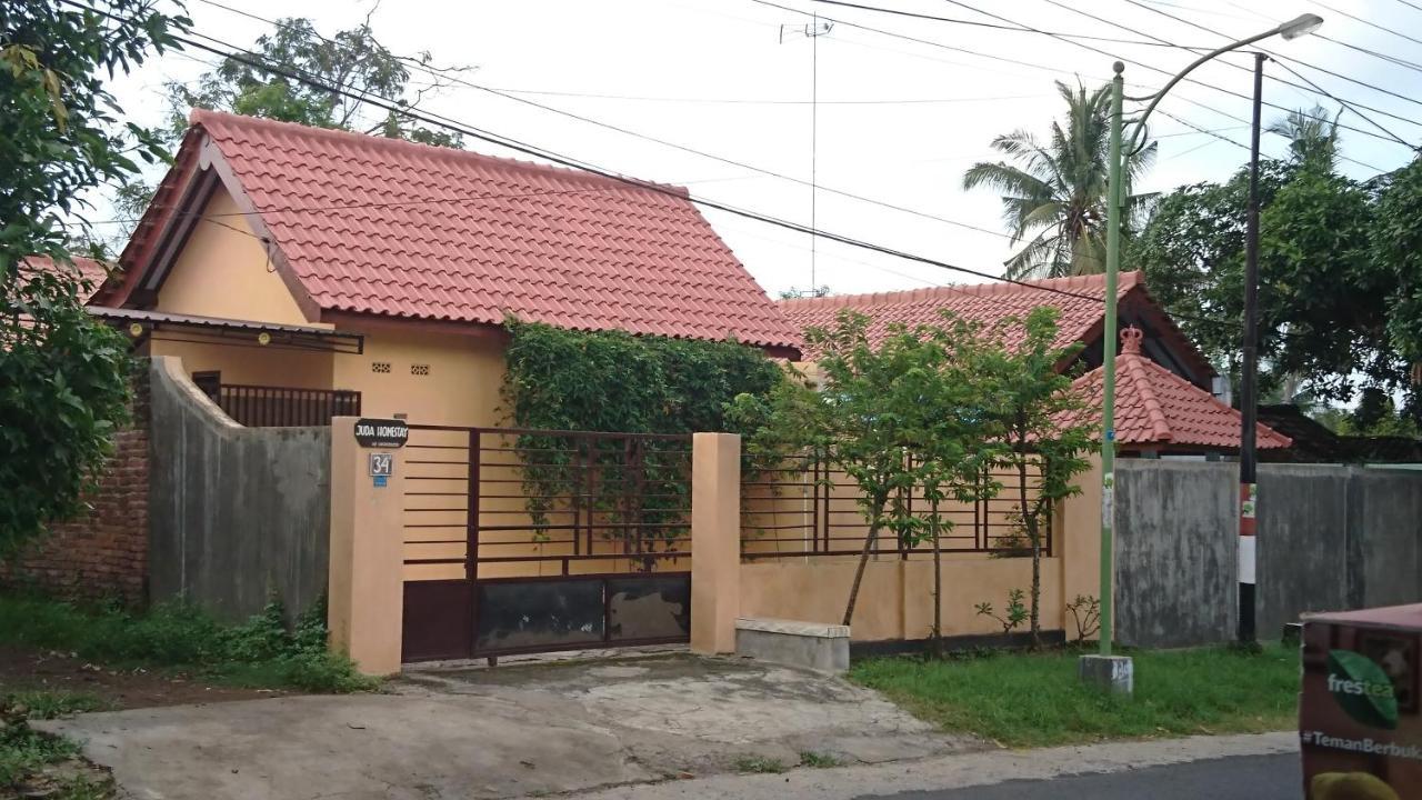 Juda Homestay Баньюванги Экстерьер фото